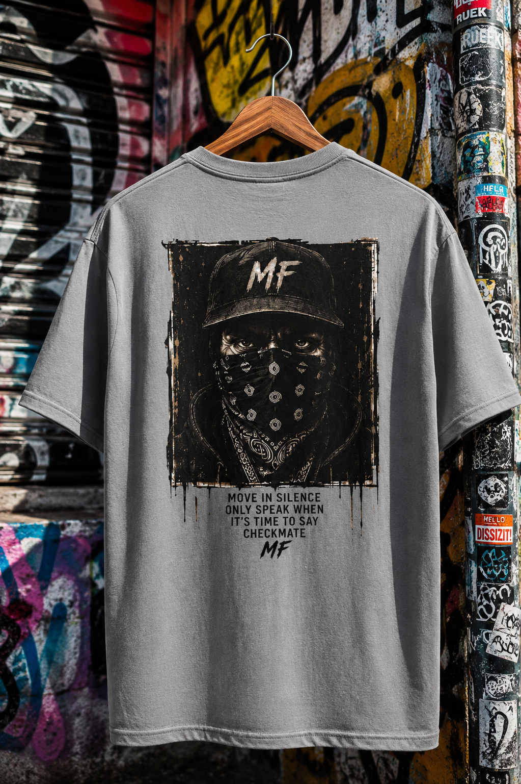 T-shirt Move in Silence Checkmate | T-shirt graphique streetwear personnage masqué