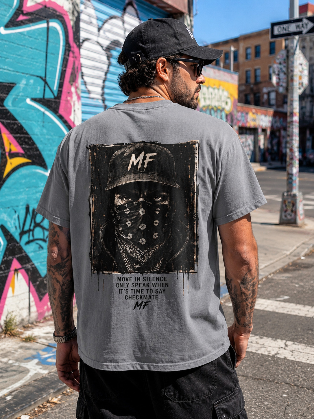 T-shirt Move in Silence Checkmate | T-shirt graphique streetwear personnage masqué
