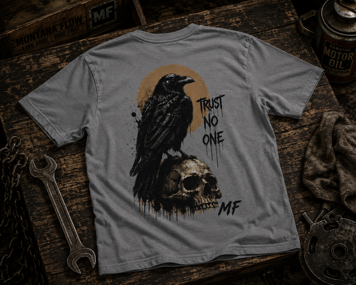 T-shirt crâne de corbeau « Trust No One » | T-shirt graphique streetwear gothique | T-shirt corbeau sombre