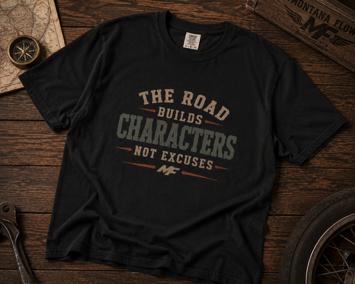 T-shirt « The Road Builds Character » | T-shirt graphique vintage de motivation