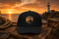 Casquette trucker à écusson Lighthouse | Casquette d'aventure côtière
